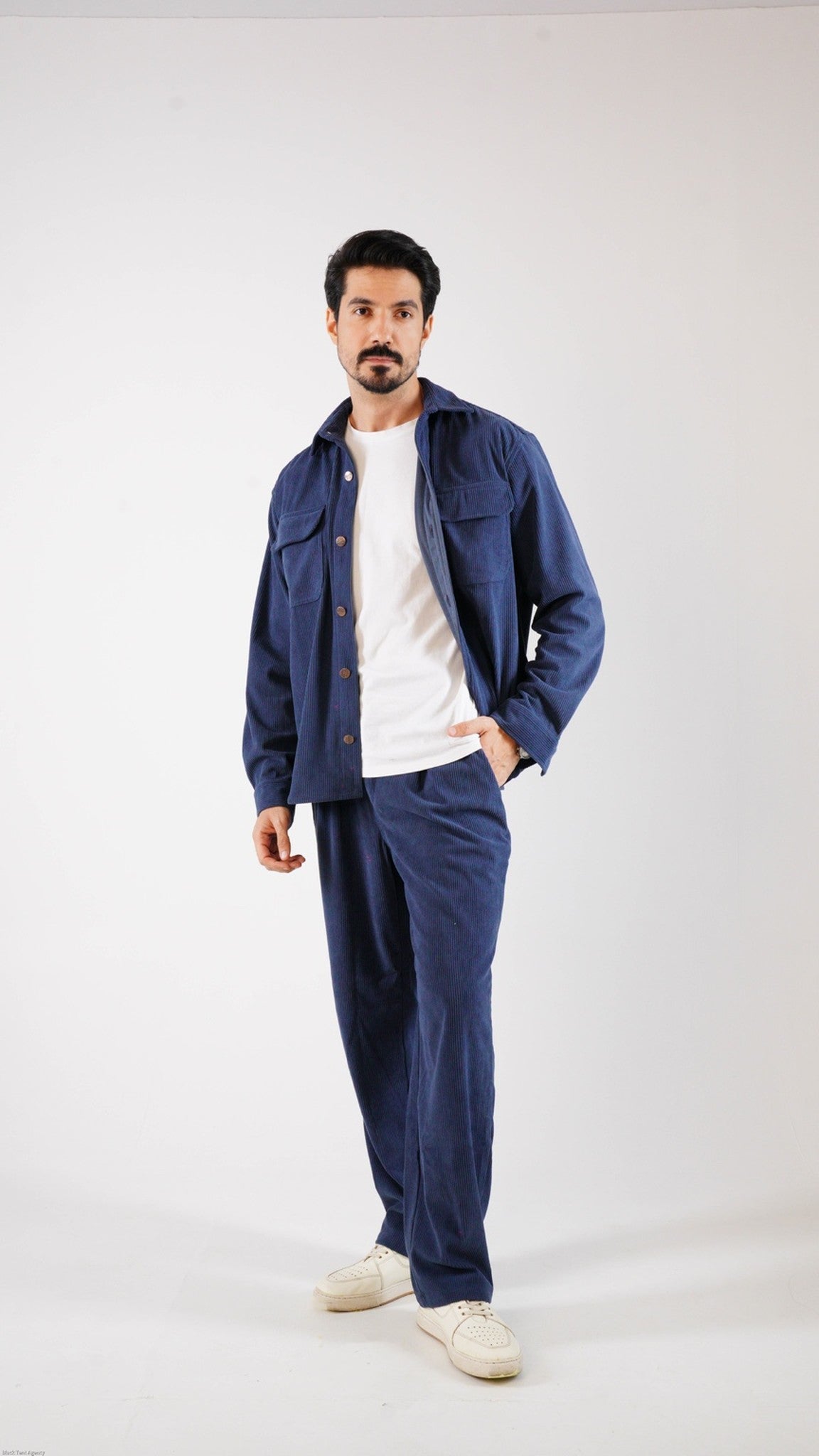 Corduroy Pleated Jogger Pants- Navy